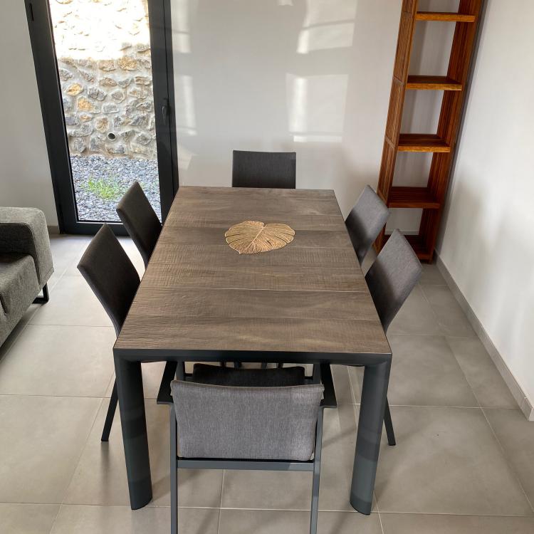 ESPACE SALLE À MANGER